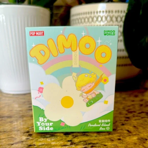 Dimoo- Calm down keychain - Picture 3 of 10